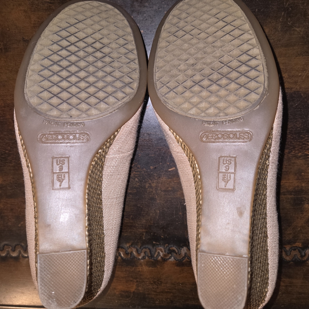 Aerosoles Women's Linen Wedge Shoes - Tan - Picture 6 of 8